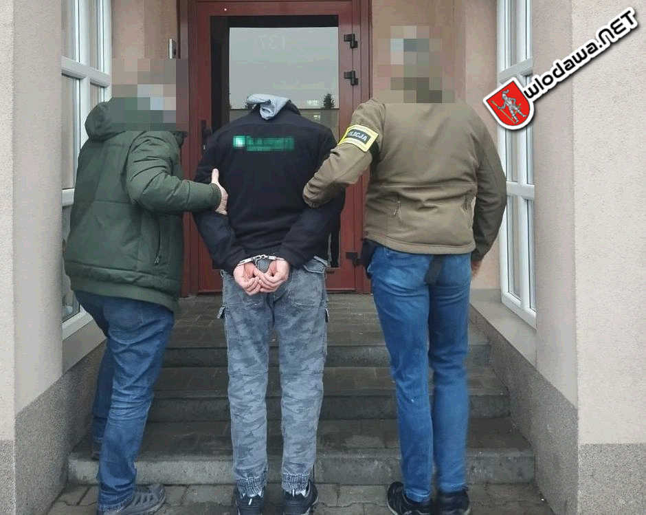 112: Pijany mieszkaniec Świdnika uciekał przez dwa powiaty. Policjanci zepchnęli uciekiniera do rowu Wydarzenia z miasta Włodawy powiat włodawskiego i gminy Włodawa oraz Polesie Zachodnie na Sygnale i 24 na dobę