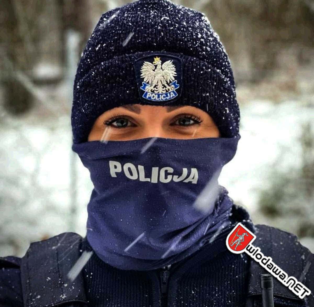 112-pijana-kierowczynik-uszkodzila-zaparkowane-BMW